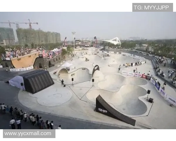 武汉滑板队的拼搏与梦想极限运动嘉年华的精彩瞬间回顾